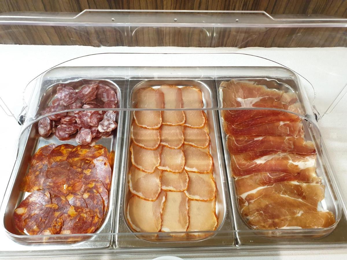 波坦尼克斯大酒店 特鲁埃尔 外观 照片